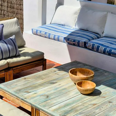 Sitges, Big House With Pool シッチェス